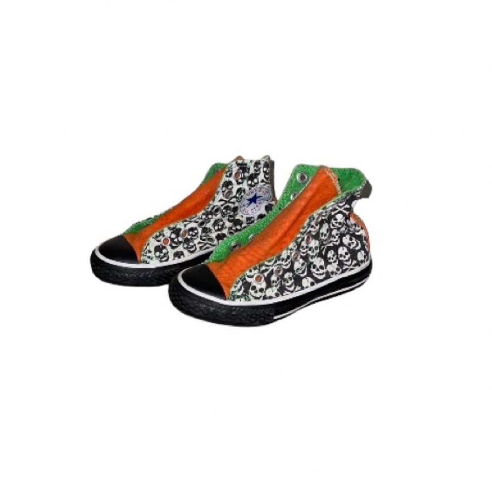 Converse Skull Print High Top Shoes - Boy’s Size 10.5